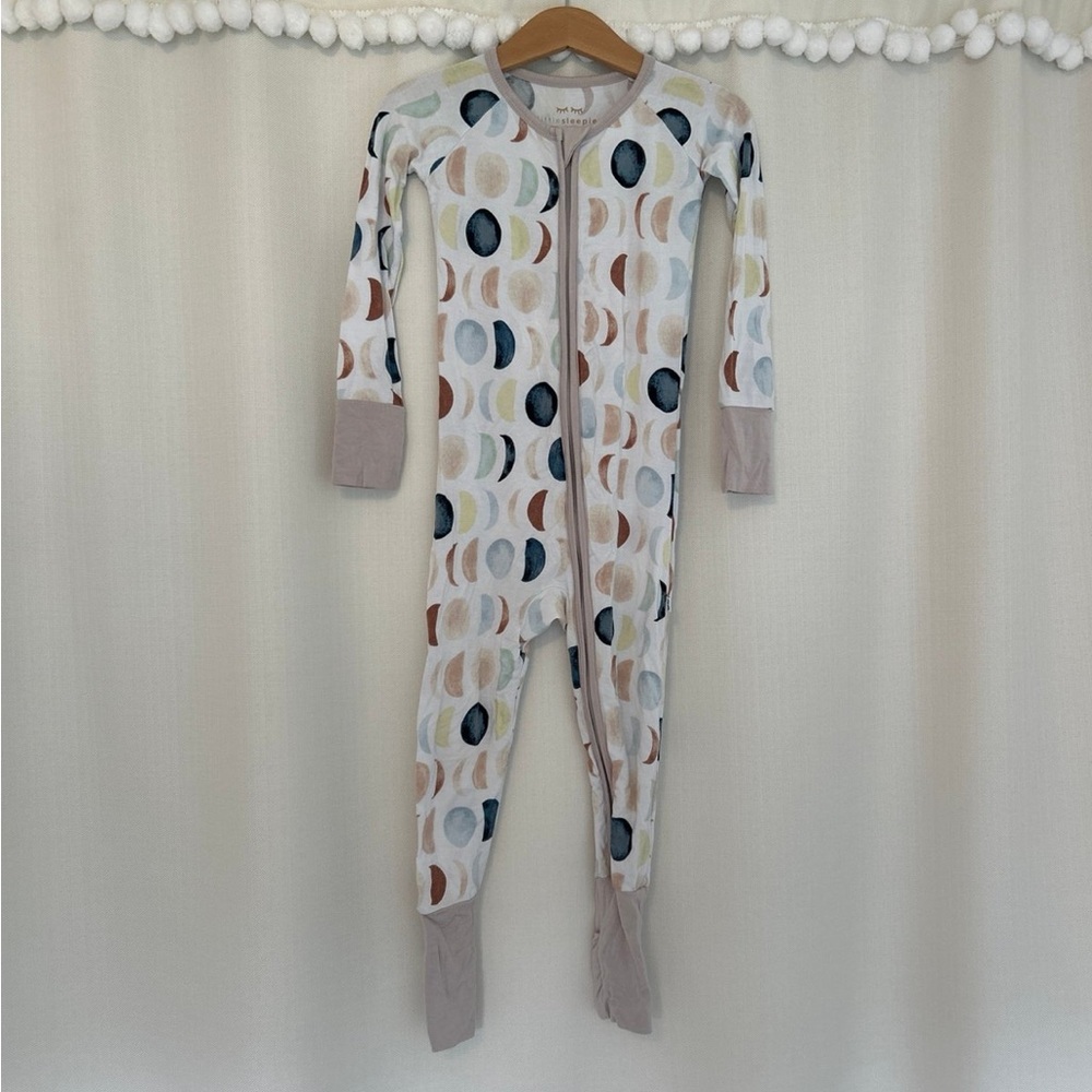 Little sleepies Luna neutral zippy